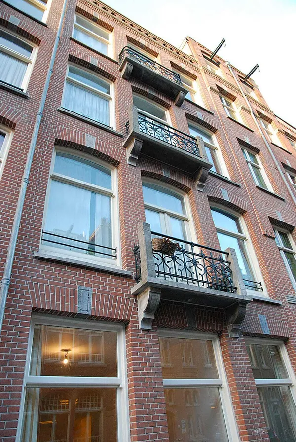 voorgeveleerstehelmers-3